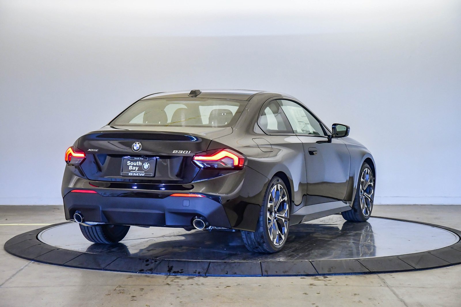 New 2026 BMW 230i xDrive Coupe w/ Premium Package AWD/4WD image 4