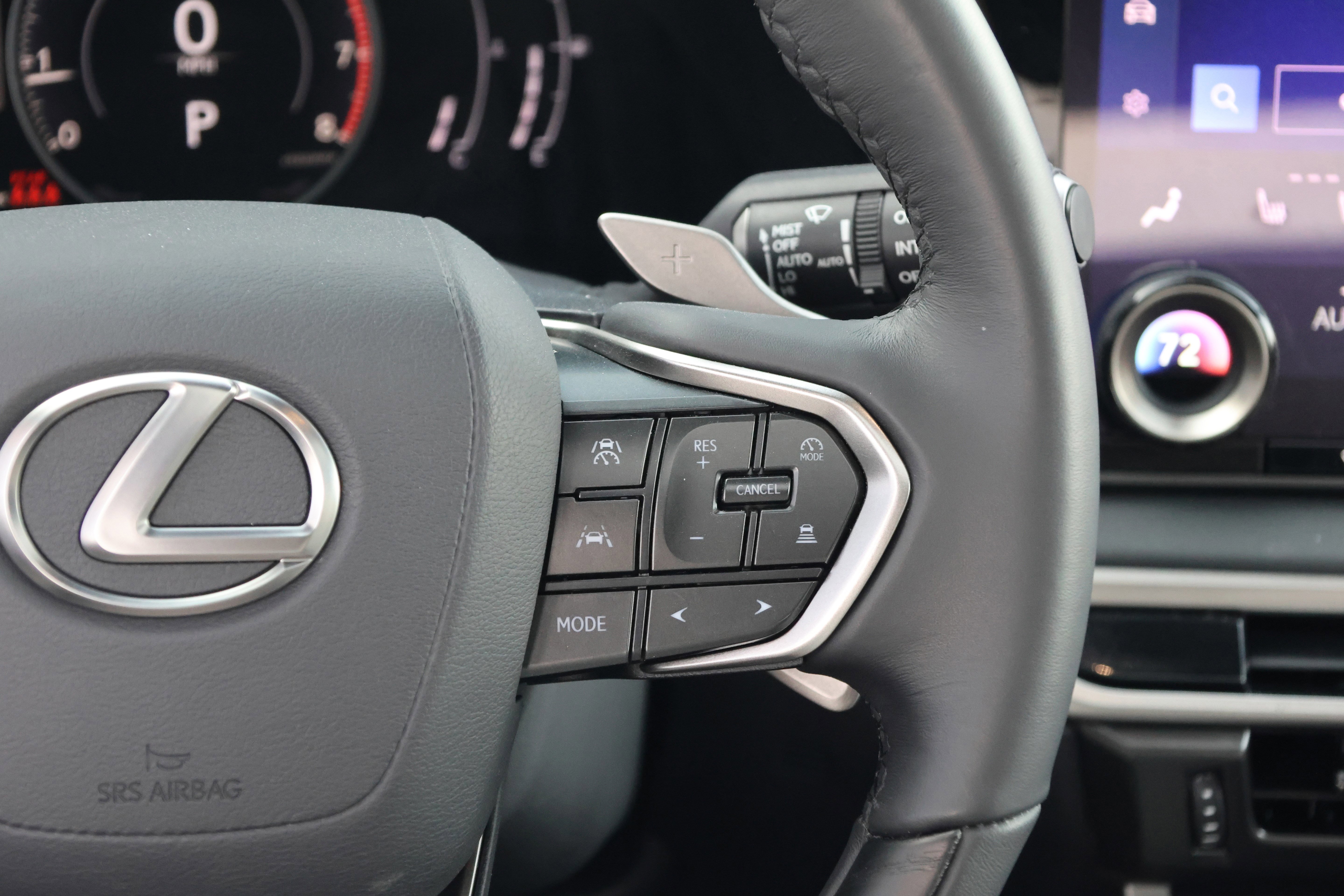 Certified 2024 Lexus RX 350 Premium w/ Accessory Package (Z1) image 21