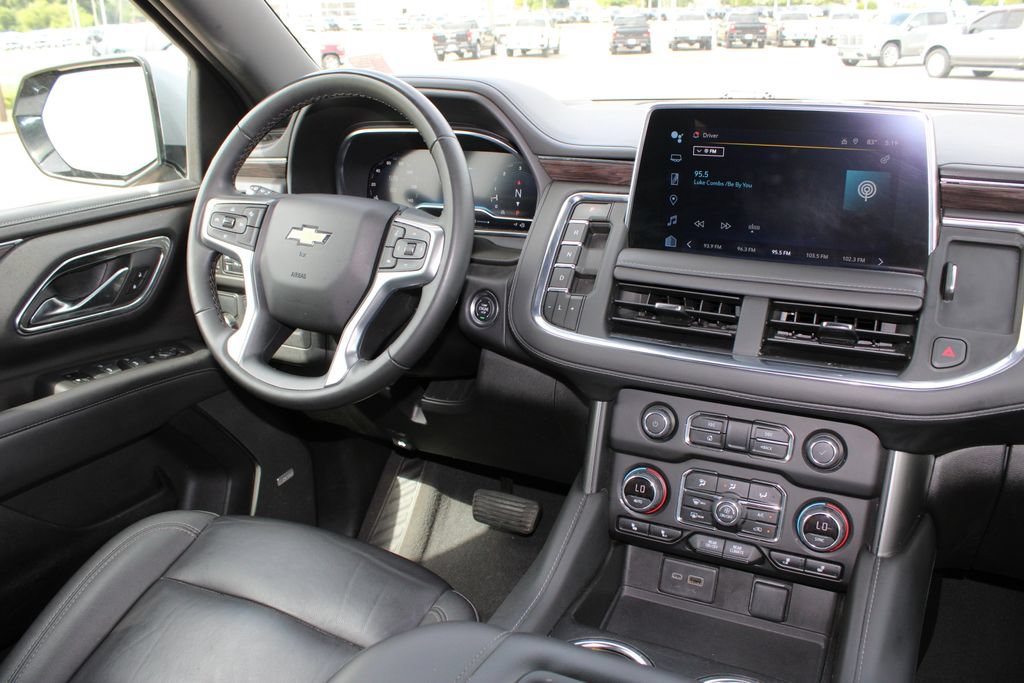Used 2024 Chevrolet Tahoe LT RWD image 10
