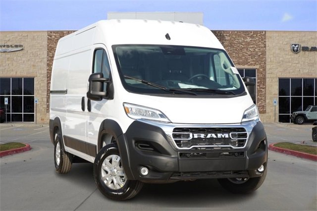 New 2025 RAM ProMaster 2500 w/ Quick Order Package 22G SLT