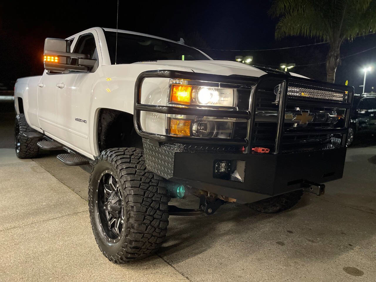 Used 2017 Chevrolet Silverado 2500 LT w/ Z71 Package, Off-Road image 57