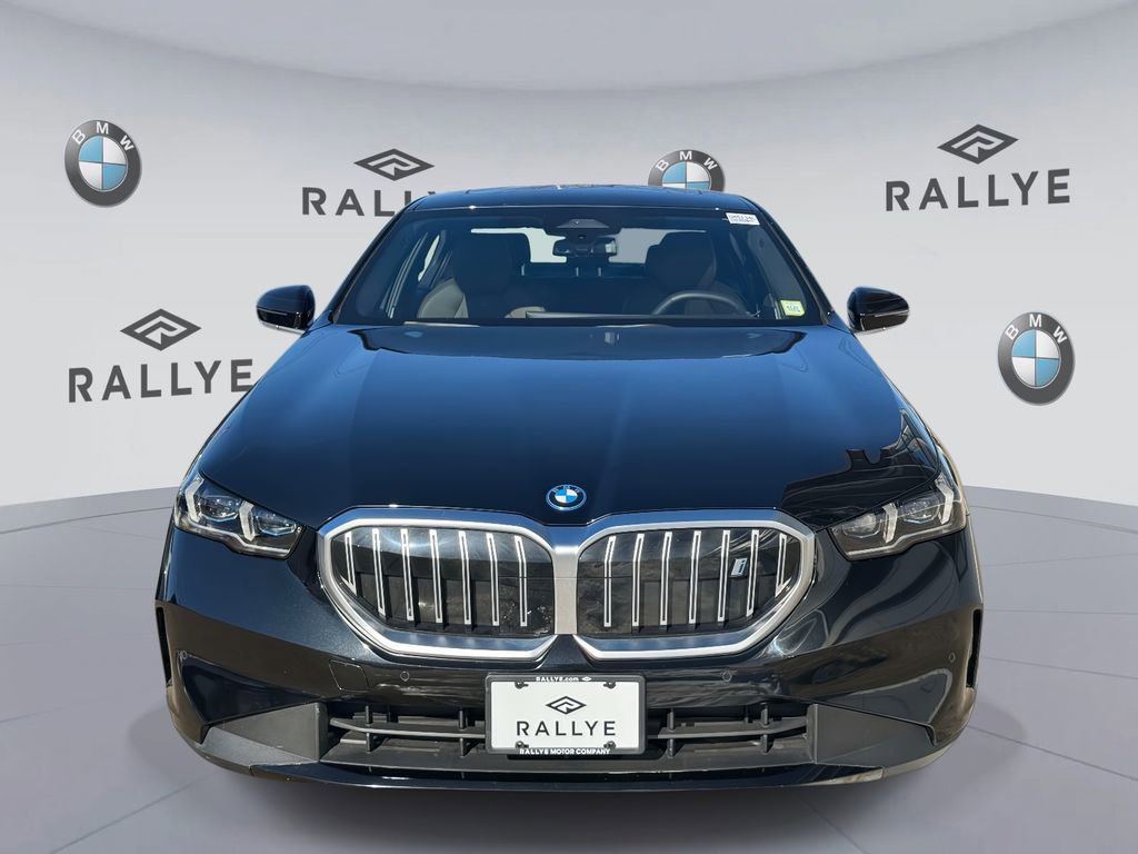 Certified 2024 BMW i5 eDrive40i w/ Convenience Package video 2