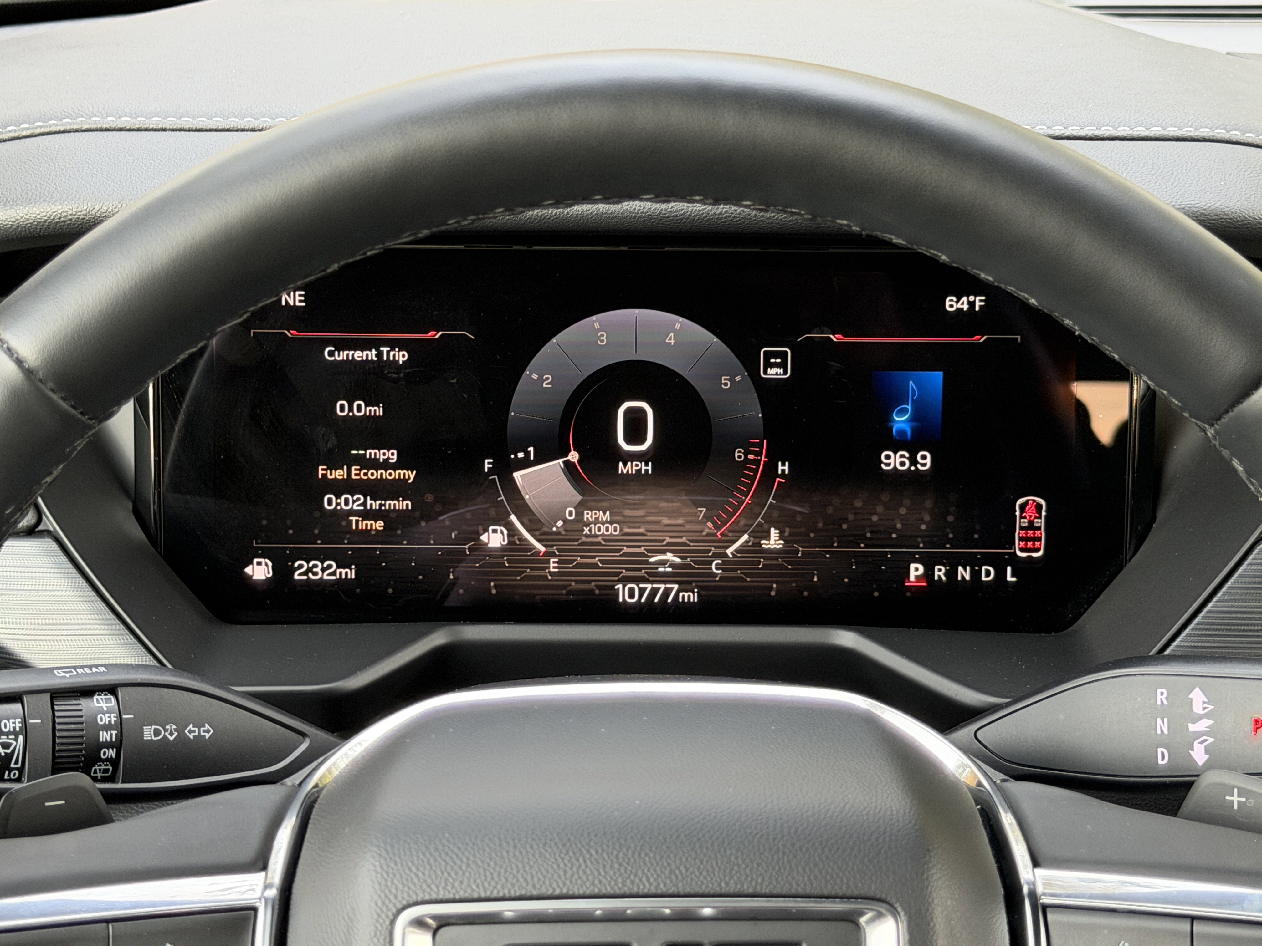 Used 2025 GMC Acadia Elevation image 44