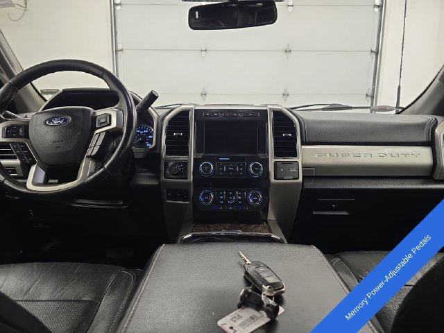 Used 2019 Ford F350 Lariat AWD/4WD image 14
