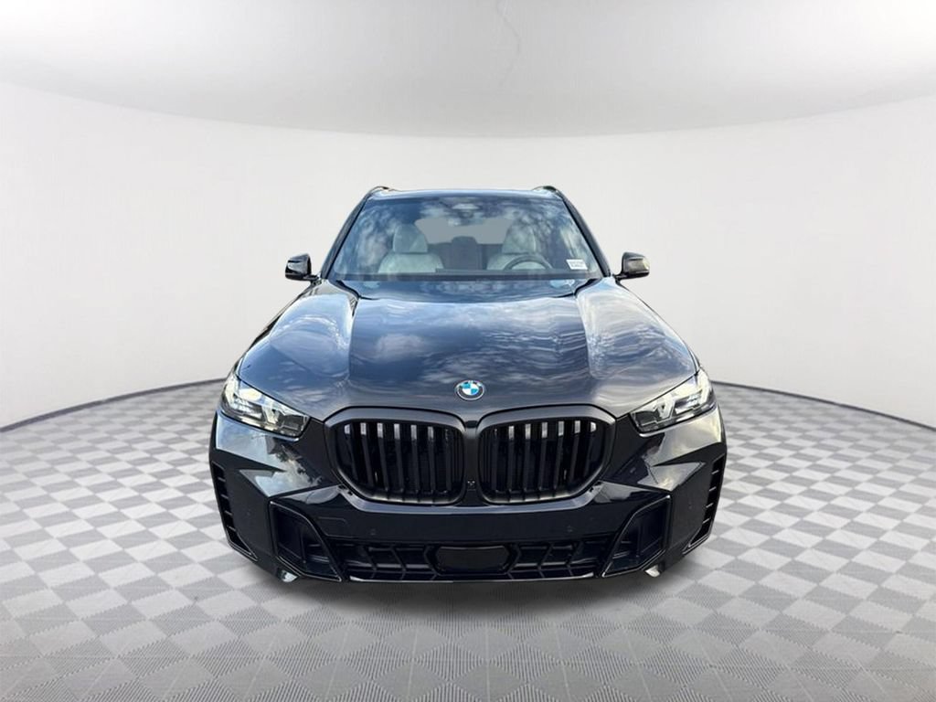 New 2026 BMW X5 sDrive40i w/ M Sport Package RWD image 3