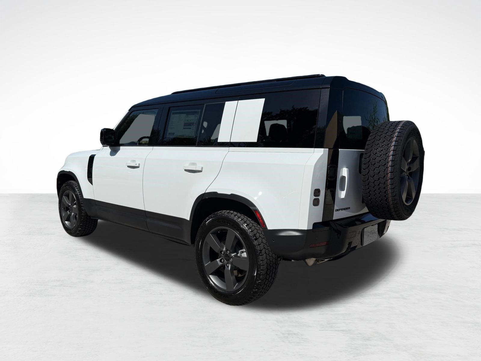 New 2026 Land Rover Defender 110 S AWD/4WD image 3