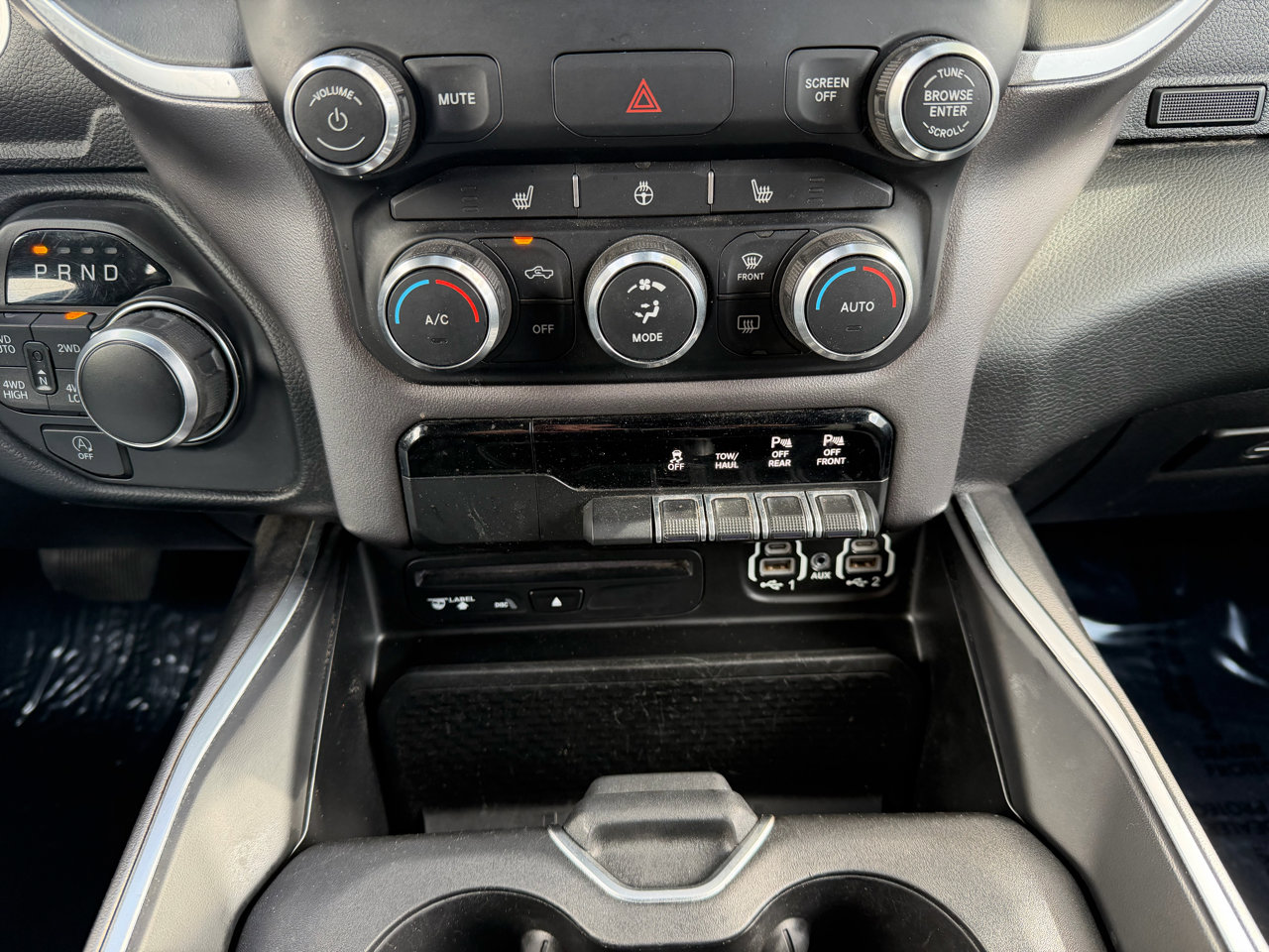 Used 2019 RAM 1500 Big Horn image 14