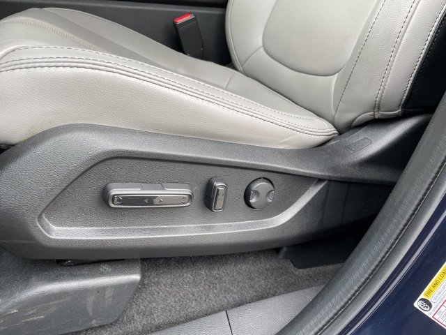 Used 2023 Honda Pilot Touring image 9