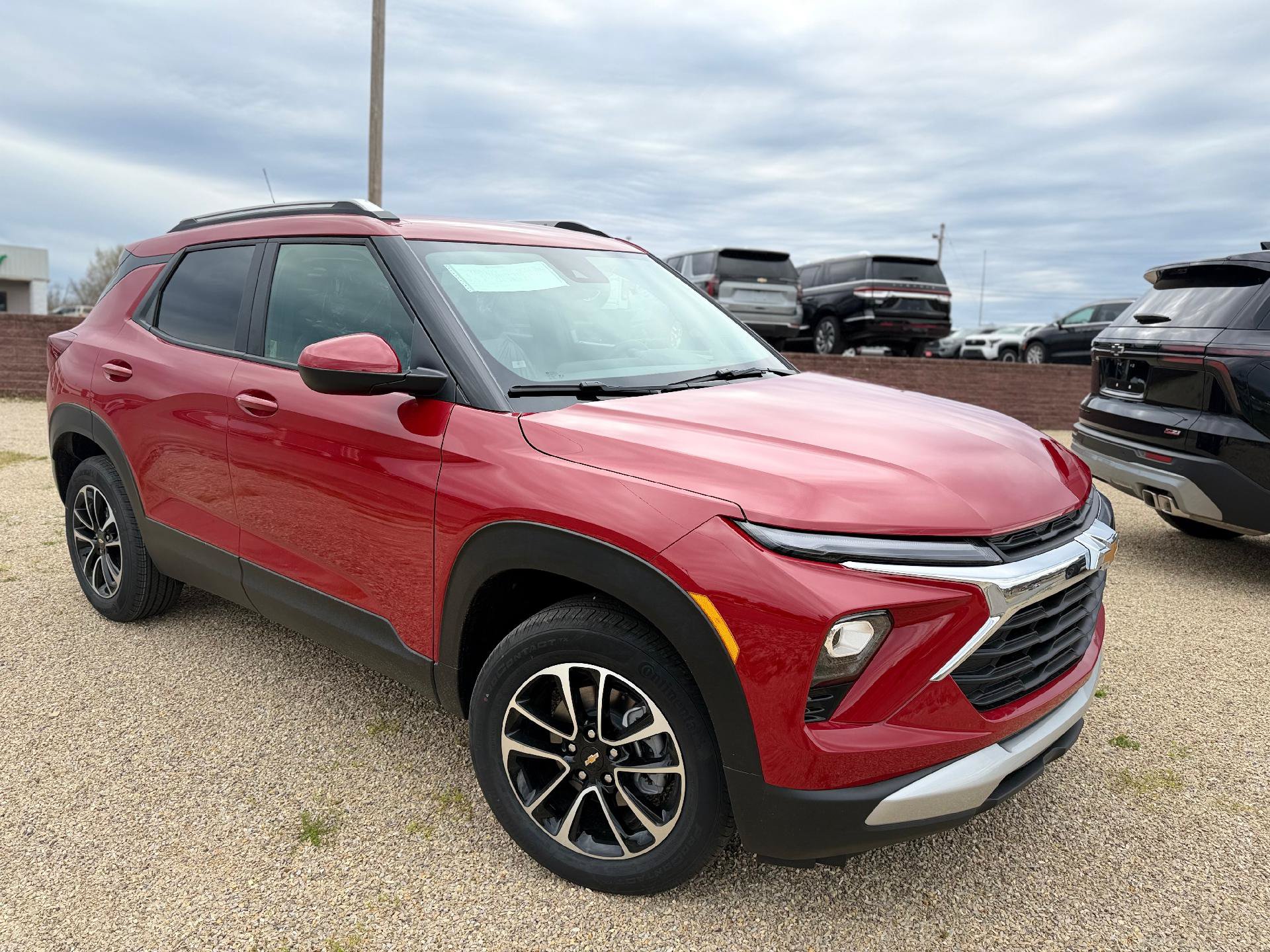New 2026 Chevrolet TrailBlazer LT w/ LT Cold Weather Package AWD/4WD image 1