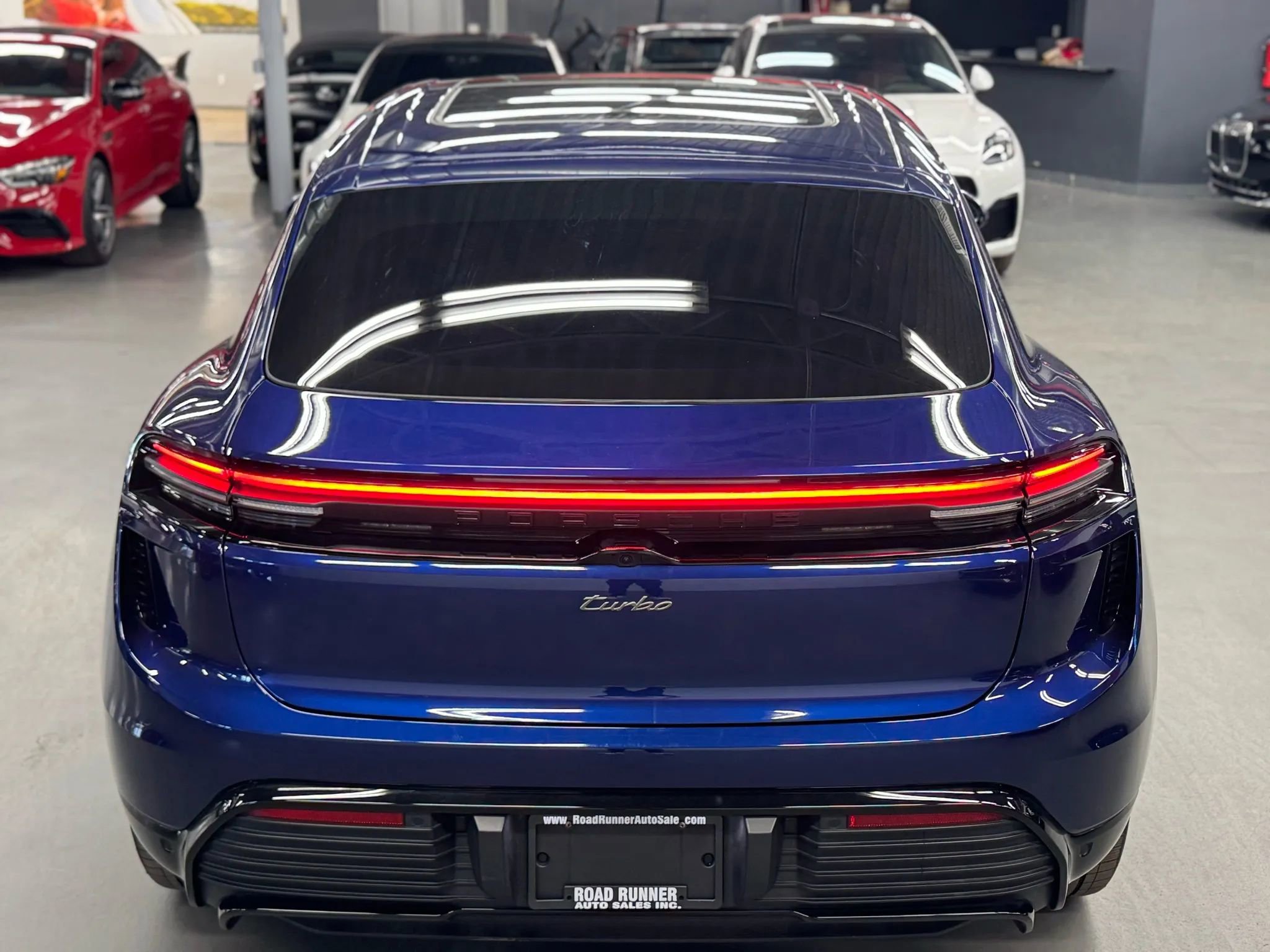 Used 2024 Porsche Macan Turbo Electric image 7