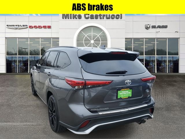 Used 2023 Toyota Highlander XSE image 6