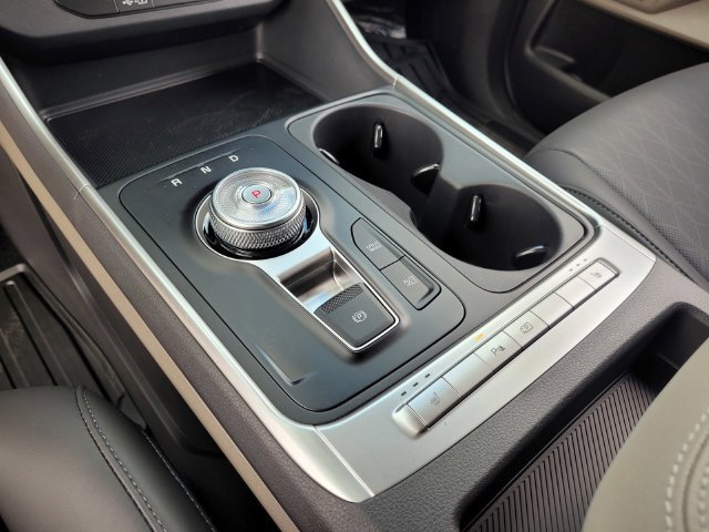 New 2026 Kia Carnival LXS FWD image 11