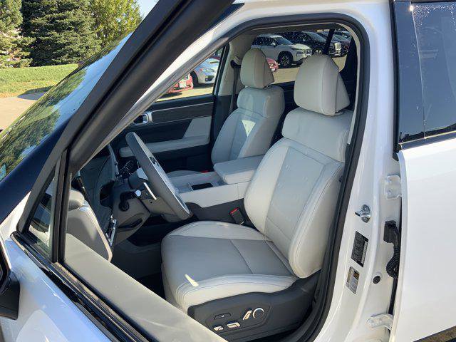 New 2026 Hyundai Santa Fe Calligraphy image 9