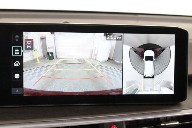 New 2025 Kia Sorento SX image 9