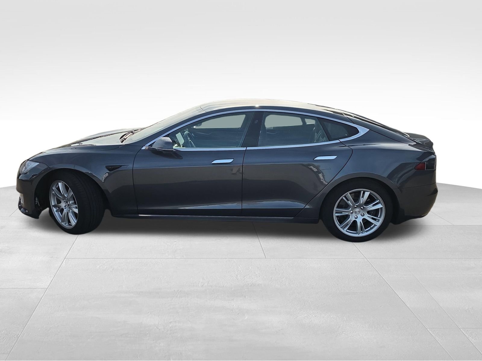 Used 2021 Tesla Model S Long Range Plus image 2