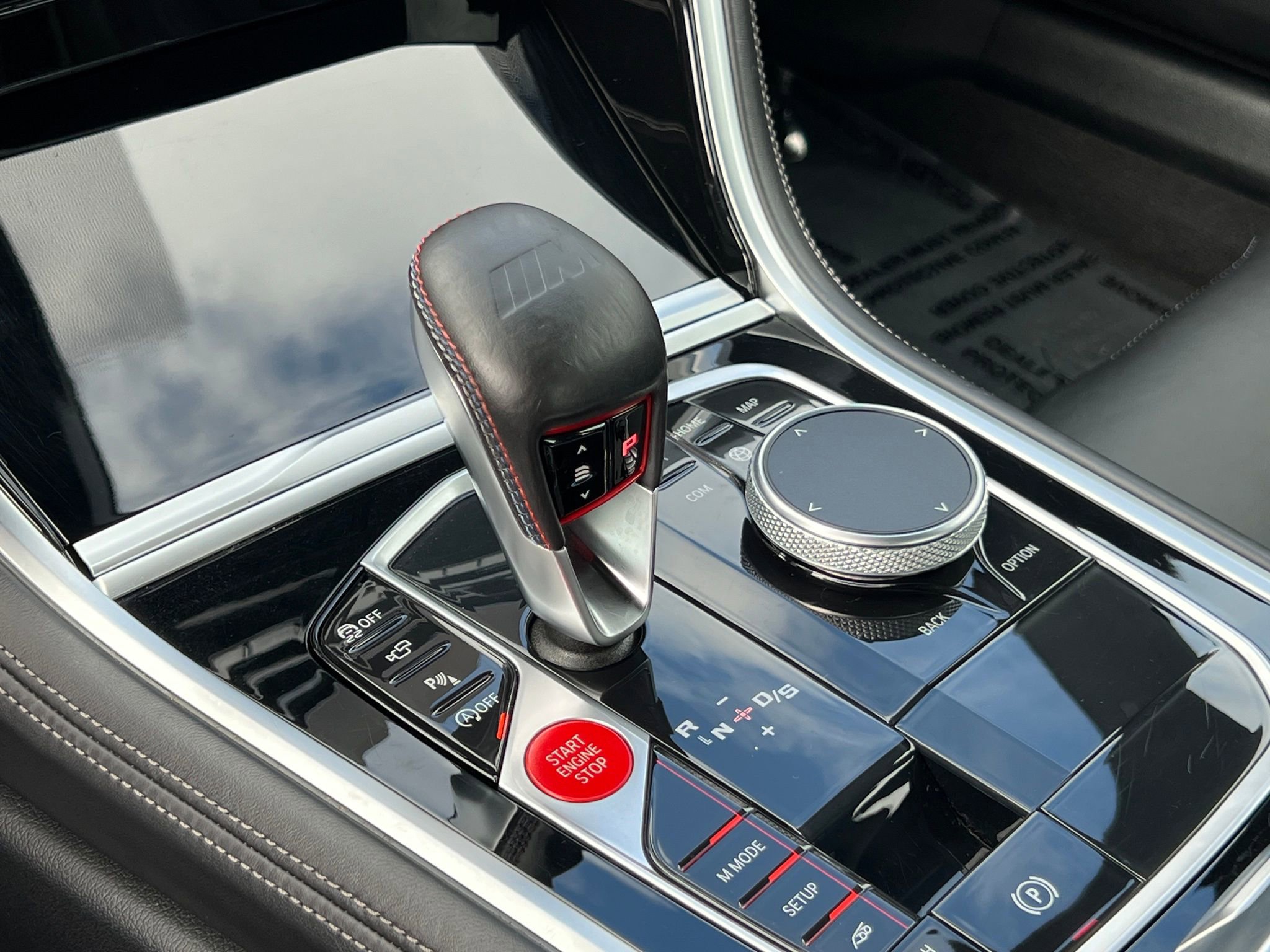 Used 2020 BMW M8 Coupe w/ Driving Assistance Package AWD/4WD image 33