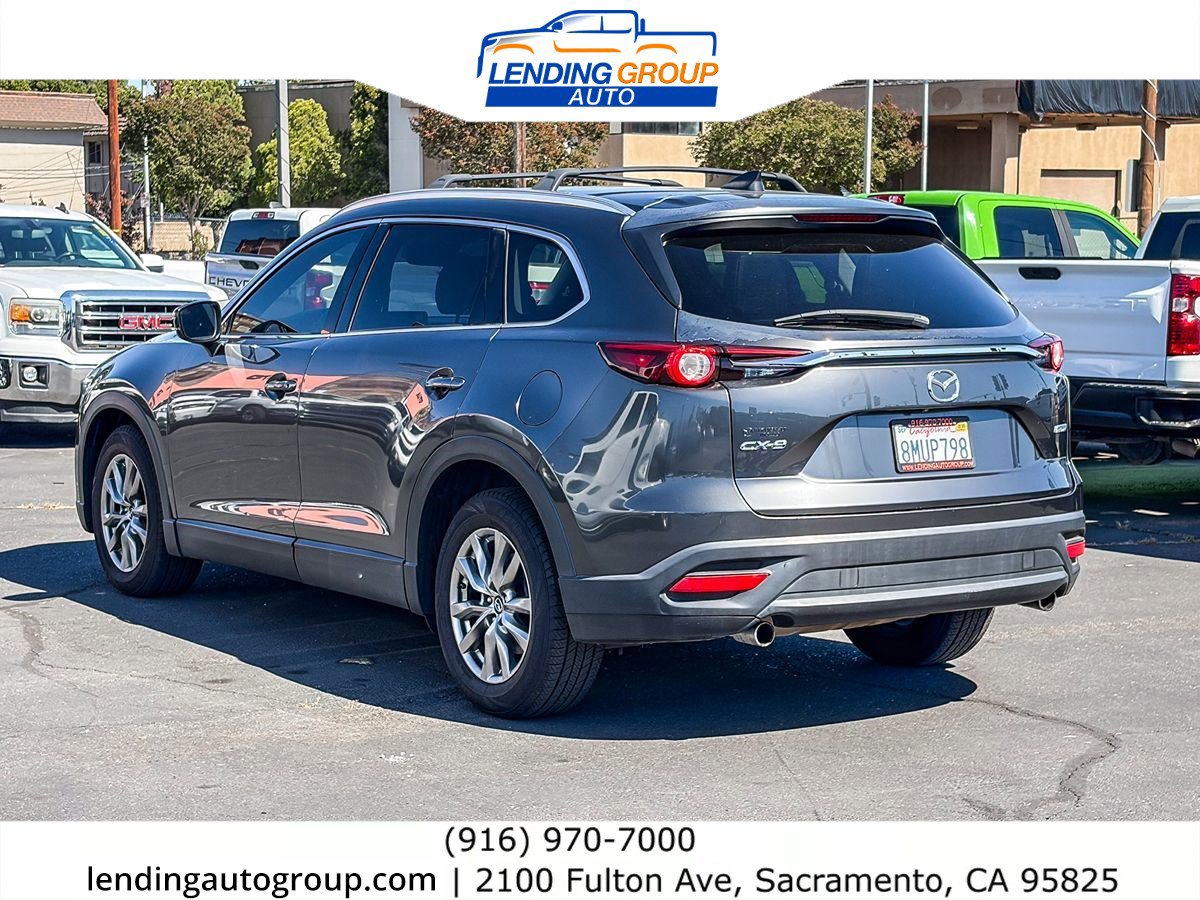 Used 2019 MAZDA CX-9 Touring FWD image 2