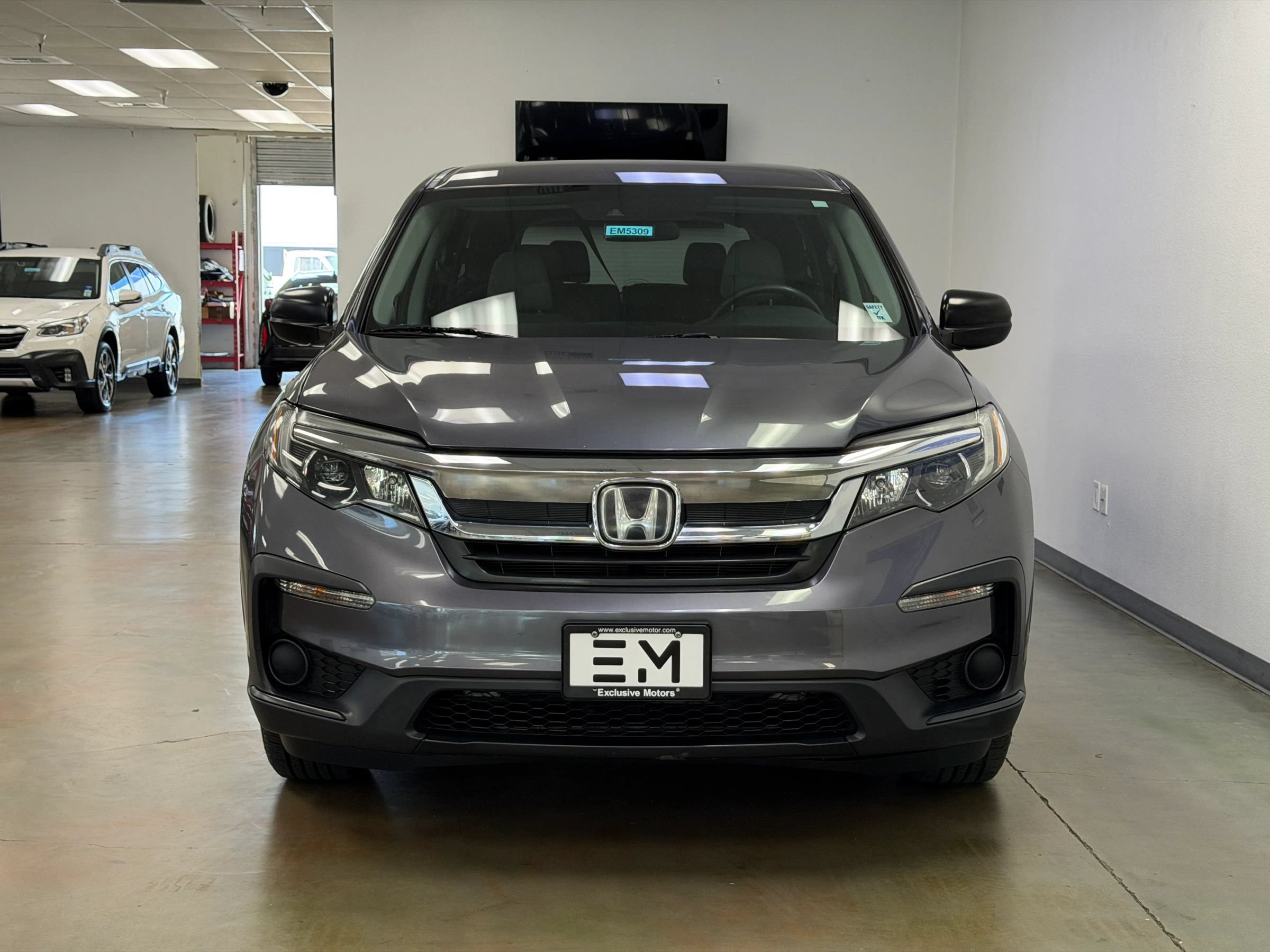 Used 2019 Honda Pilot LX image 3