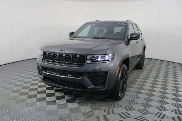 New 2026 Jeep Grand Cherokee 4WD image 22