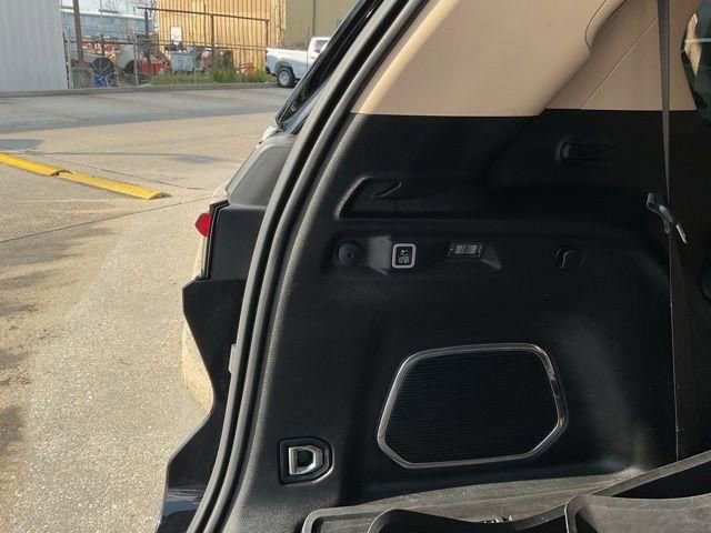 Used 2021 Jeep Grand Cherokee L Limited image 21