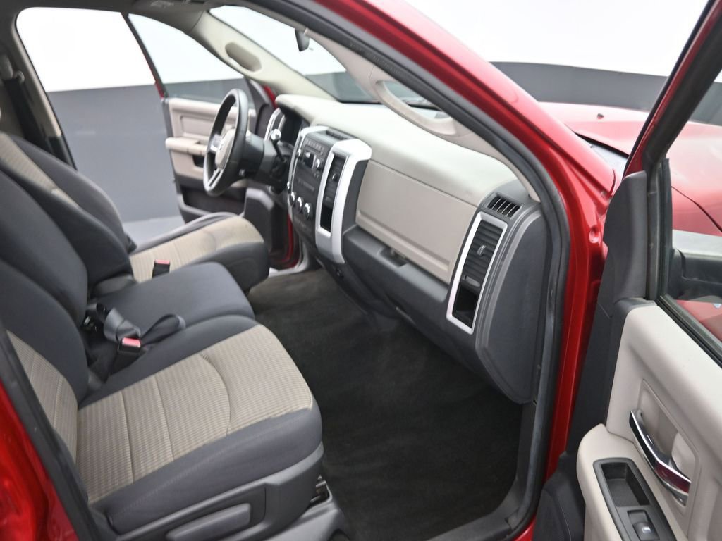 Used 2010 Dodge Ram 1500 Truck SLT image 17