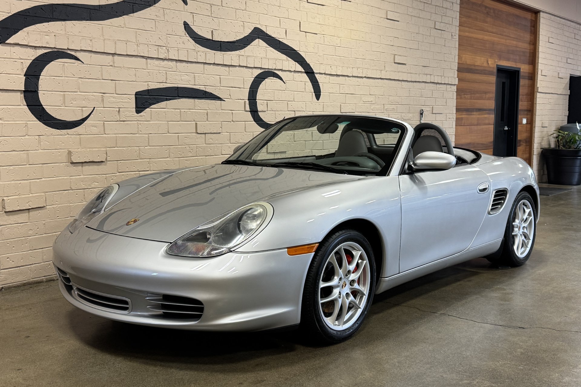Used 2003 Porsche Boxster S RWD image 12