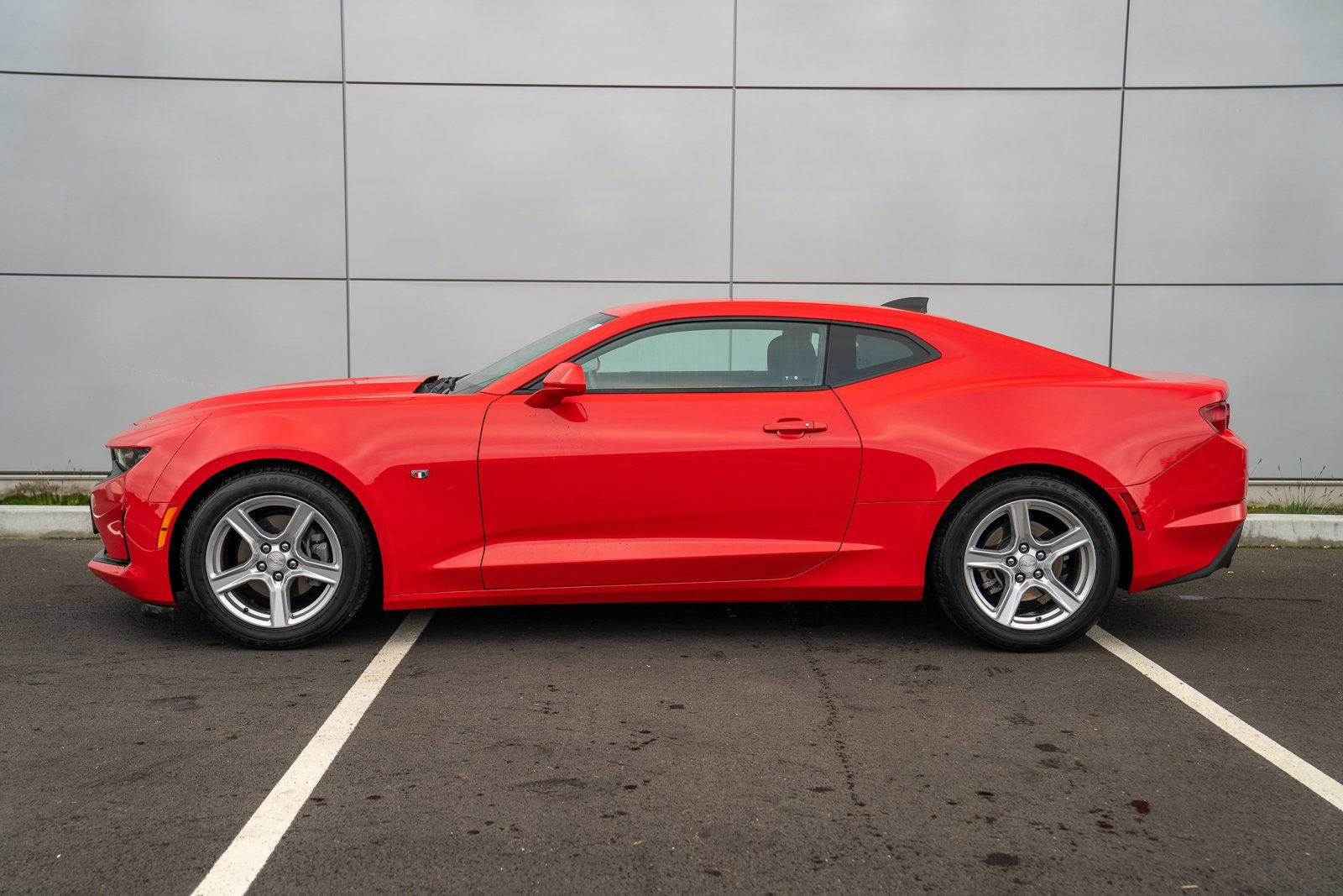 Used 2020 Chevrolet Camaro LT video 2