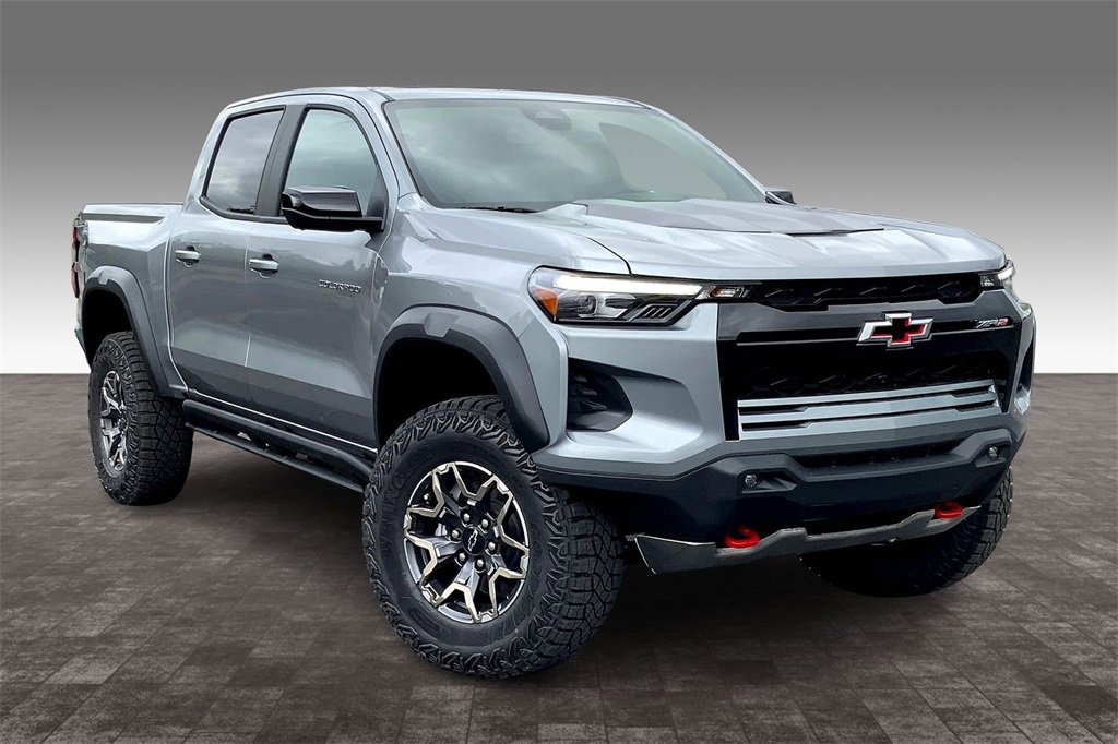 New 2026 Chevrolet Colorado ZR2 w/ Technology Package video 1