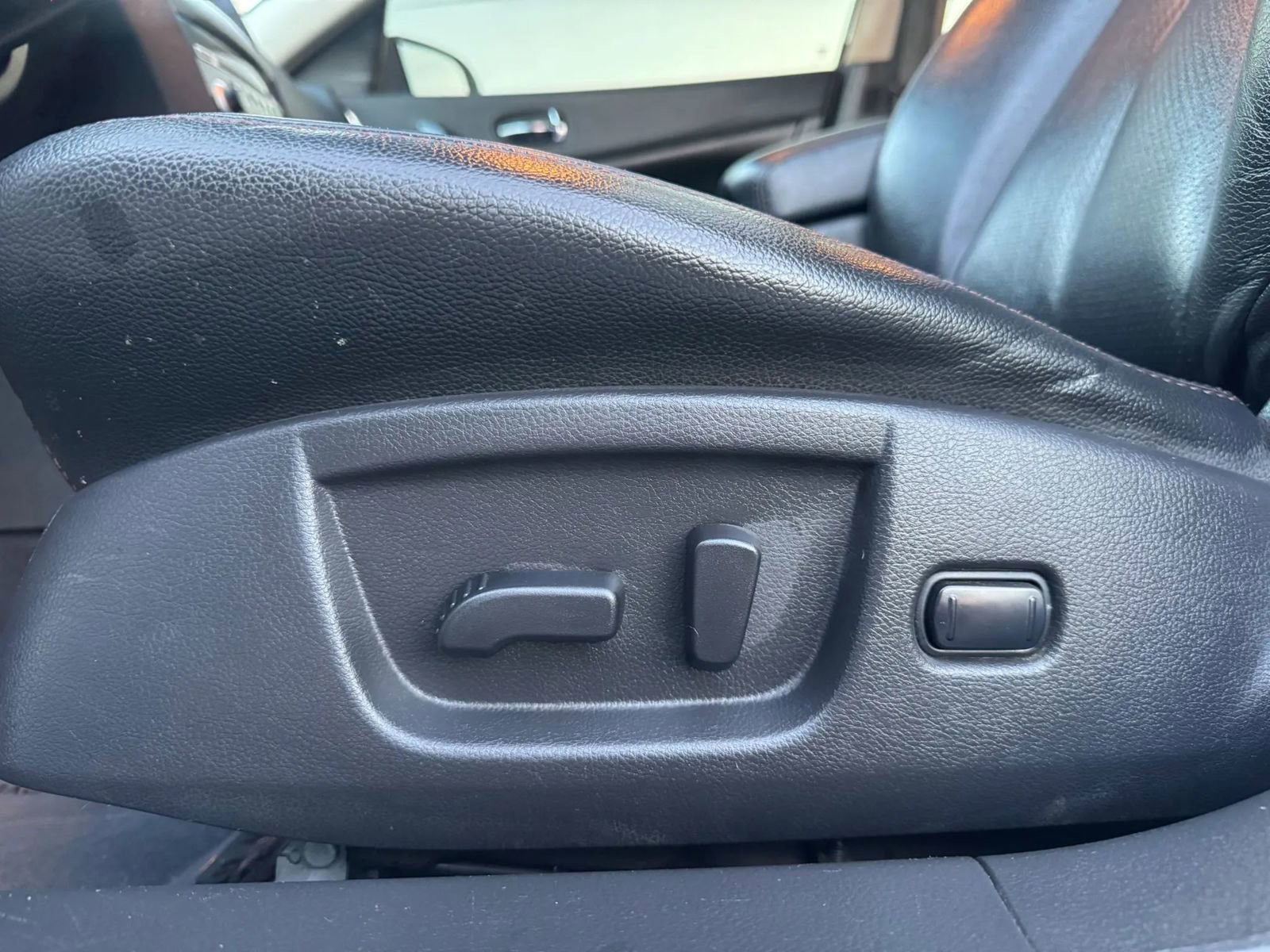 Used 2013 Nissan Maxima 3.5 SV image 19