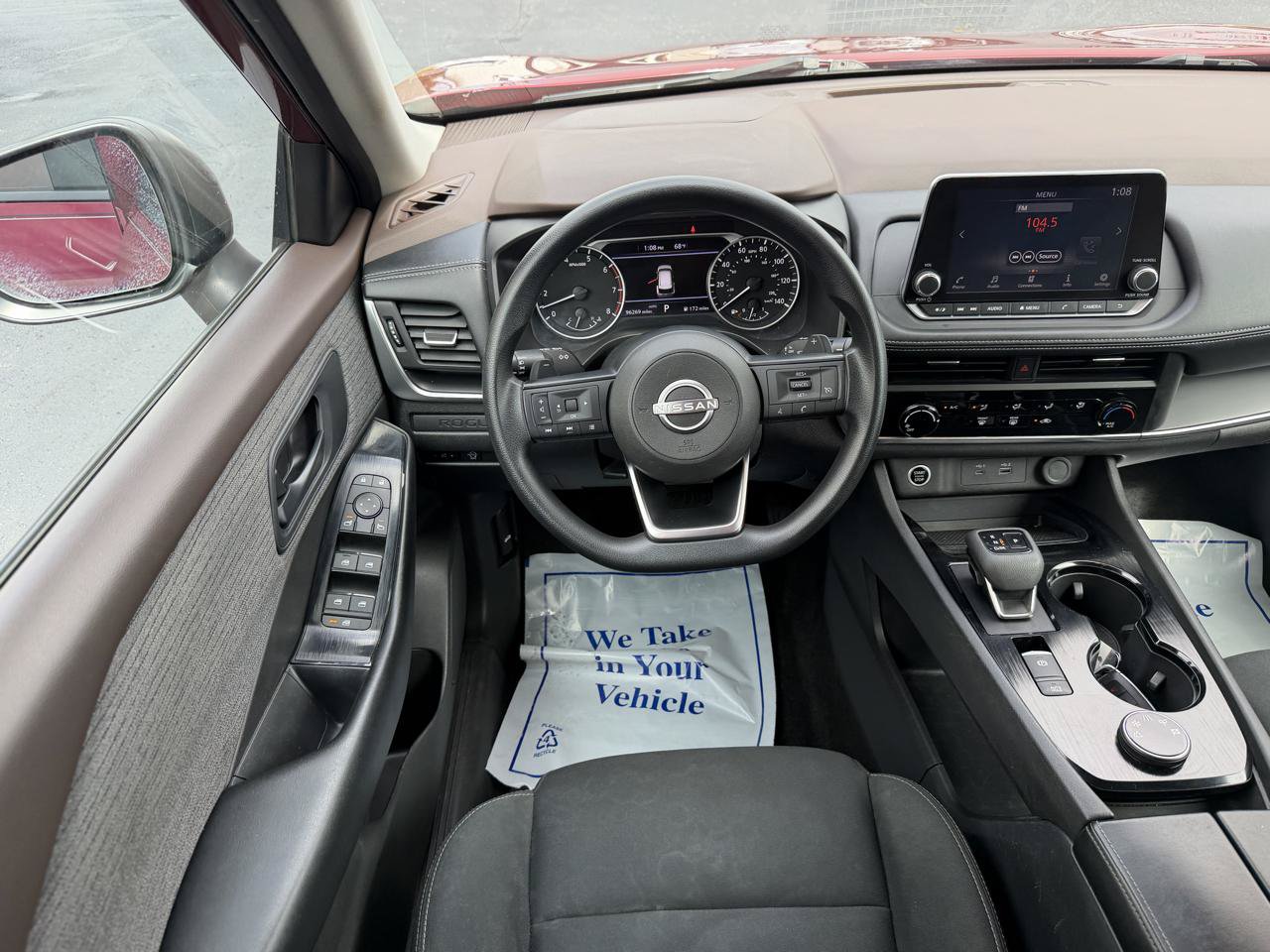Used 2023 Nissan Rogue S AWD/4WD image 15