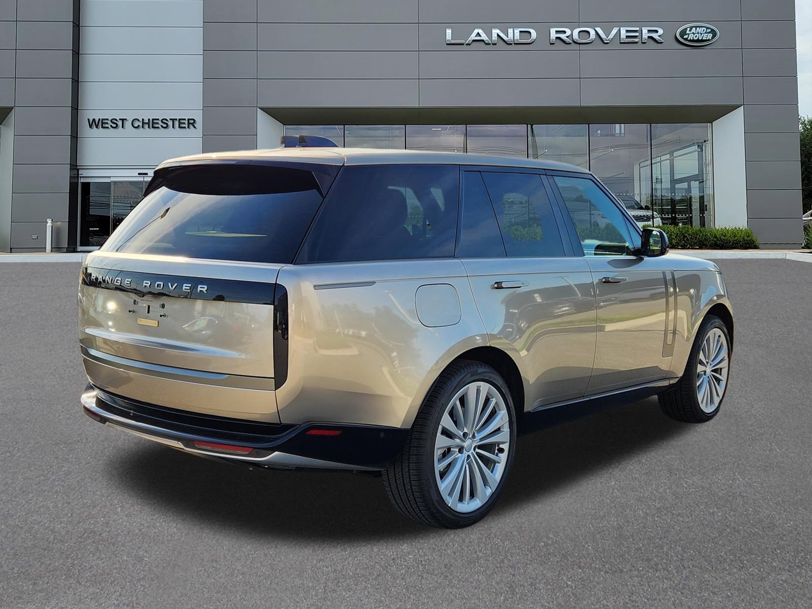 Certified 2024 Land Rover Range Rover SE AWD/4WD image 4