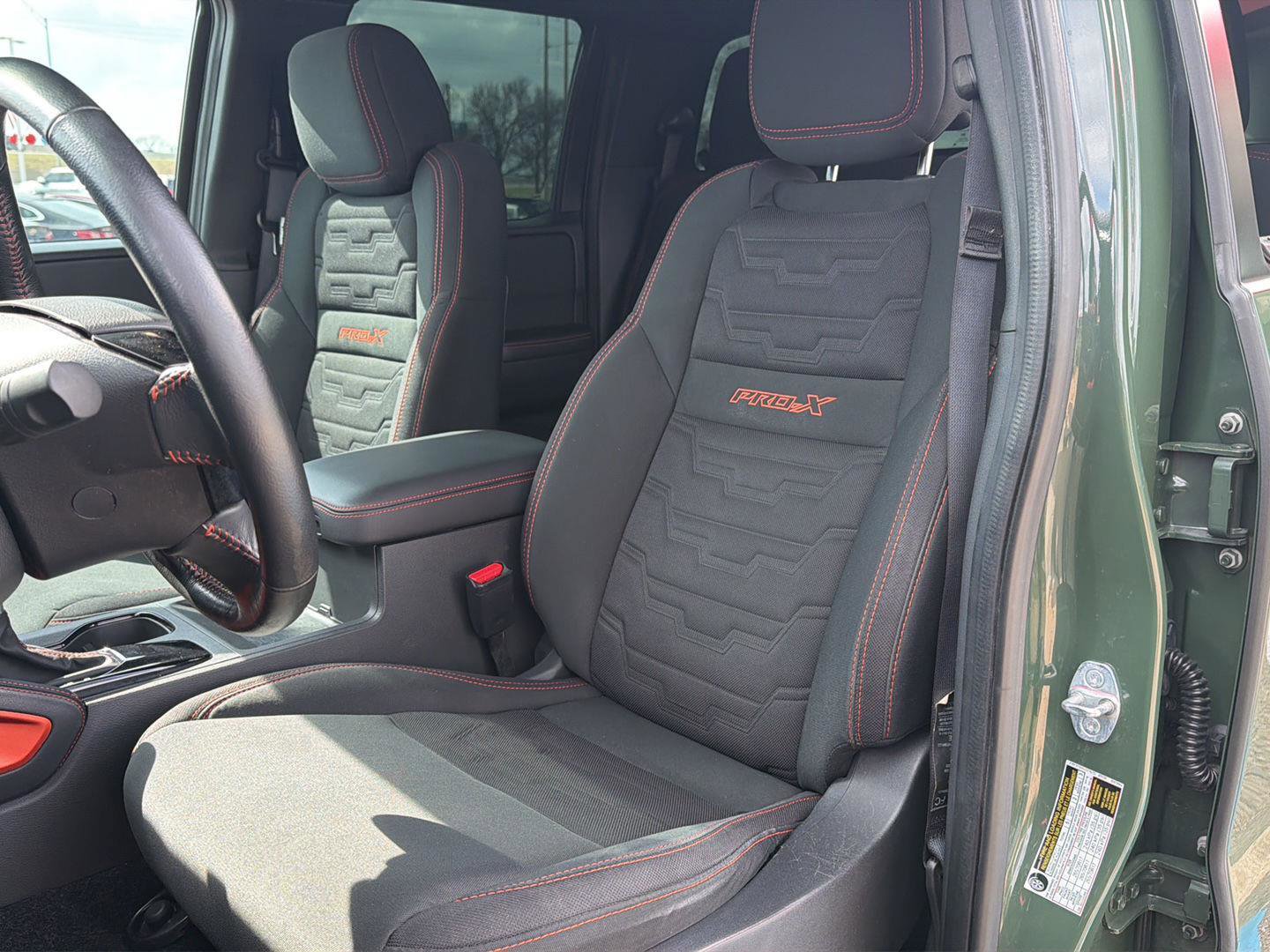 Used 2023 Nissan Frontier Pro-X w/ Technology Package RWD image 10