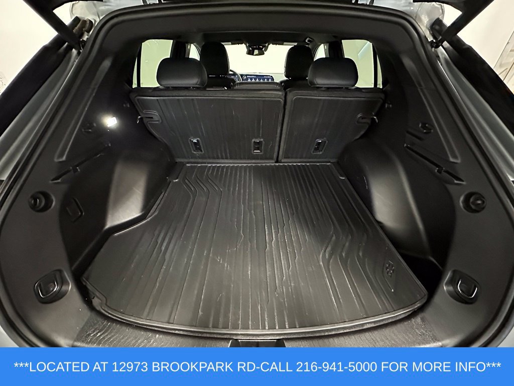 Used 2024 Chevrolet Equinox EV LT w/ LPO, All-Weather Mat Package AWD/4WD image 22