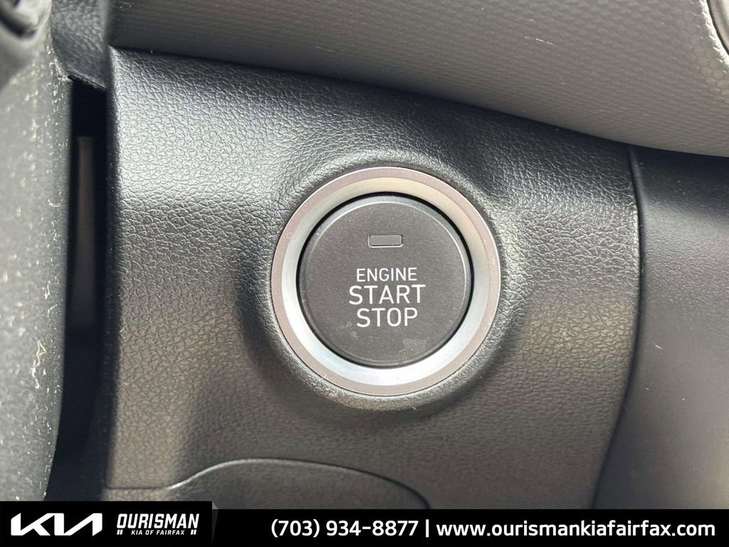 Used 2023 Hyundai Kona SEL image 15