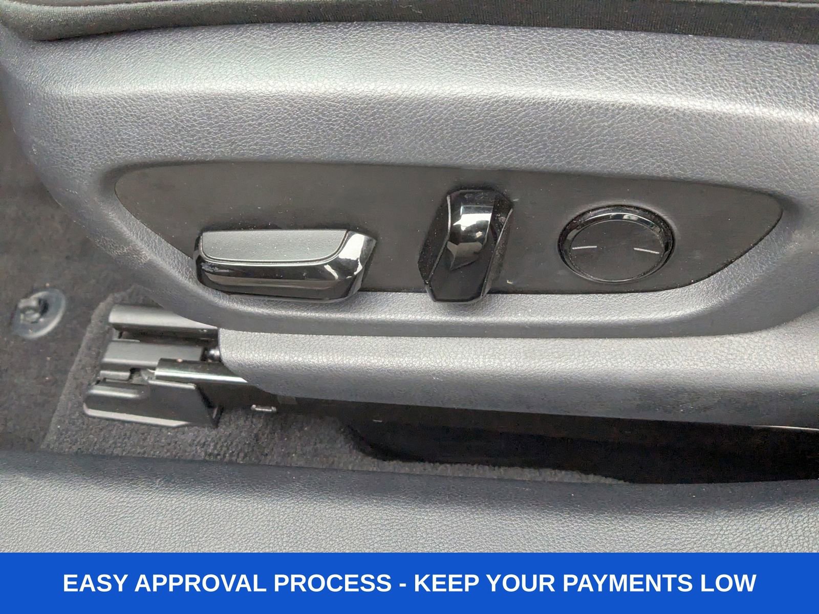 Used 2023 Lexus ES 300h w/ Premium Package image 25