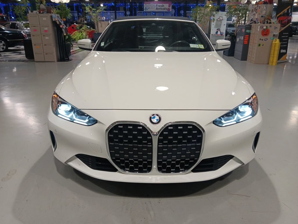Used 2024 BMW 430i xDrive Convertible w/ Premium Package AWD/4WD image 4