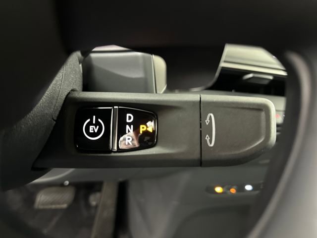 Used 2025 Kia EV9 Wind image 20