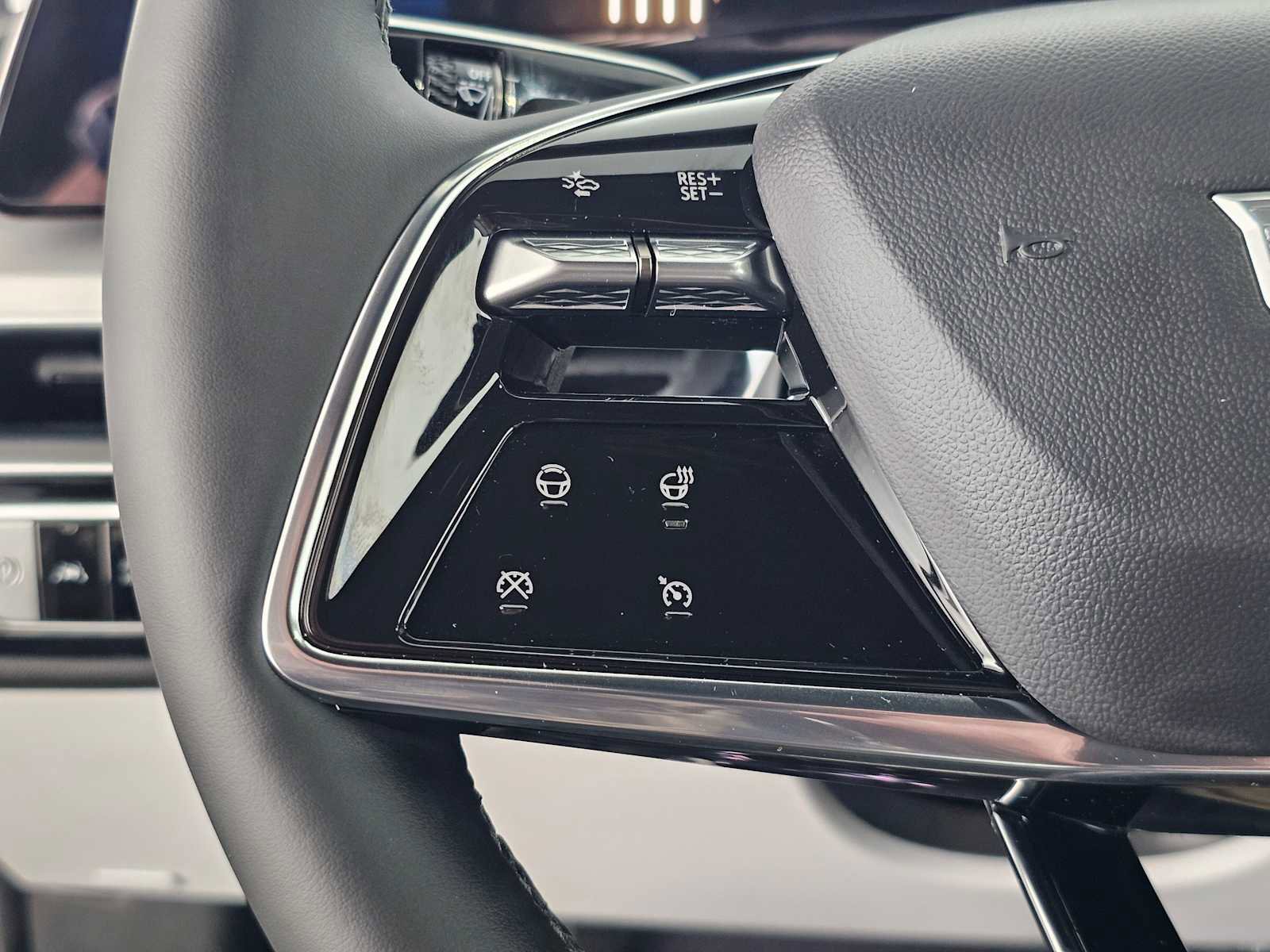 New 2026 Cadillac Lyriq Sport image 27