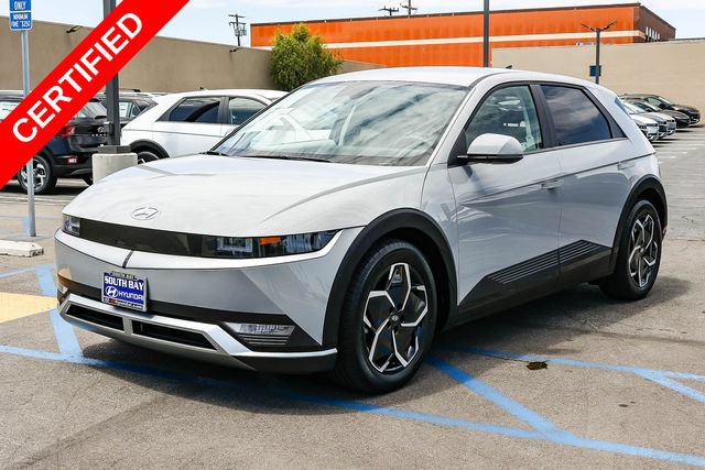 Certified 2024 Hyundai Ioniq 5 SE RWD image 3
