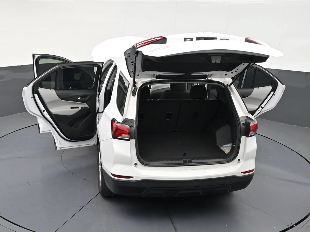 Used 2024 Chevrolet Equinox LS w/ LS Convenience Package FWD image 29