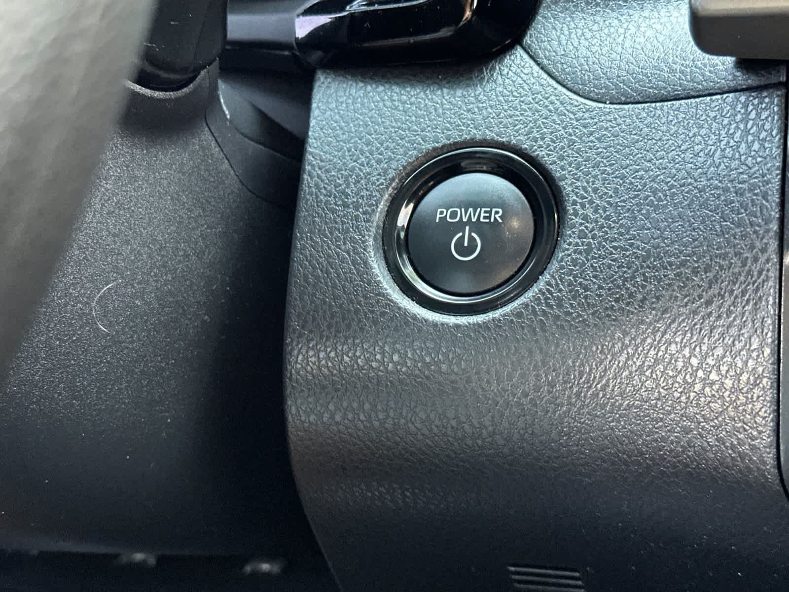 Used 2025 Toyota Camry LE FWD image 22