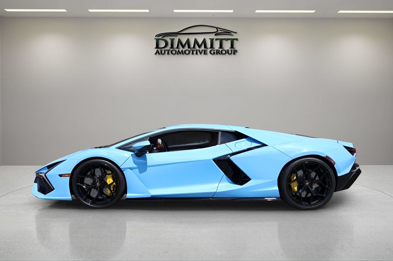 Used 2025 Lamborghini Revuelto AWD/4WD image 2