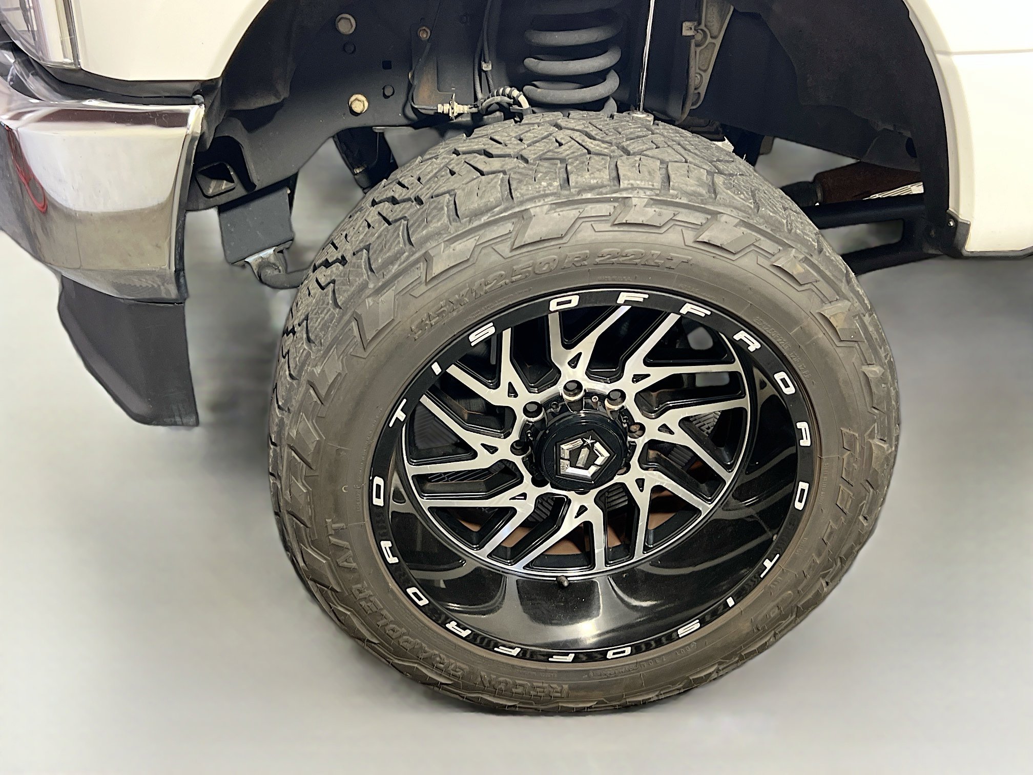 Used 2020 Ford F350 XLT image 13