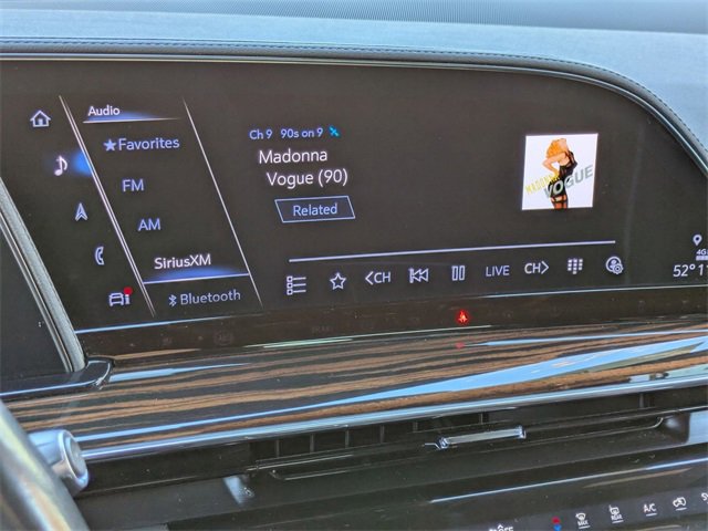 Used 2023 Cadillac Escalade Premium Luxury image 14