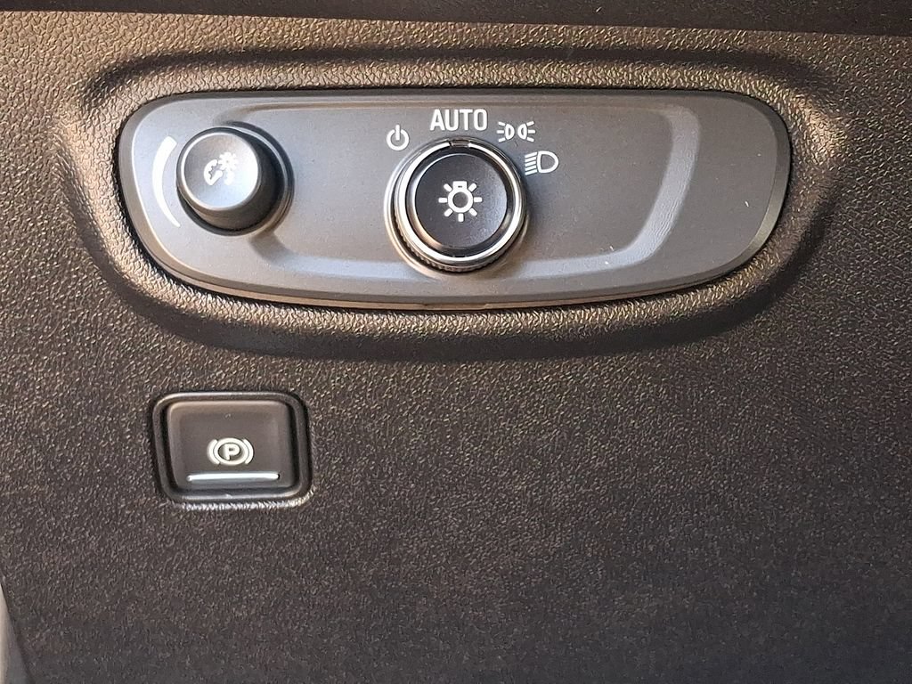 Used 2019 GMC Terrain SLE AWD/4WD image 24