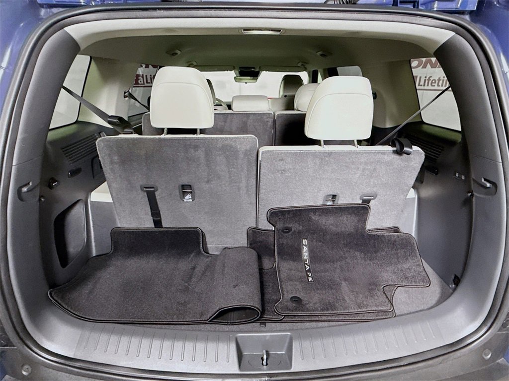 Used 2025 Hyundai Santa Fe SEL w/ Tow & Go Package image 26