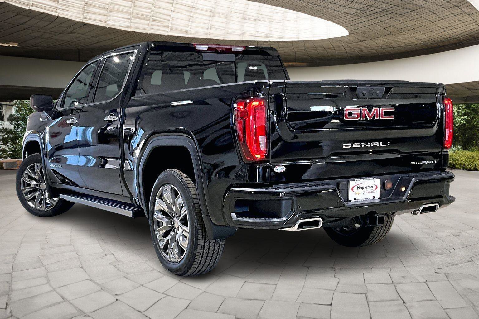 New 2026 GMC Sierra 1500 Denali w/ Denali Reserve Package image 3