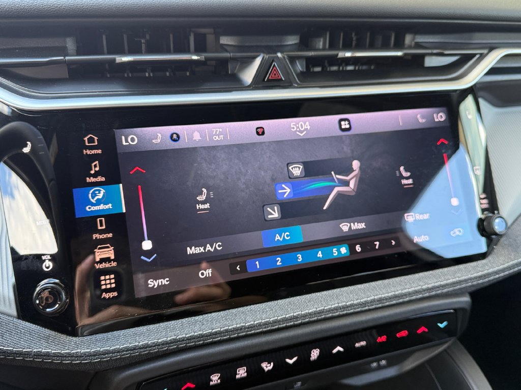 New 2026 Jeep Cherokee Laredo AWD/4WD image 21