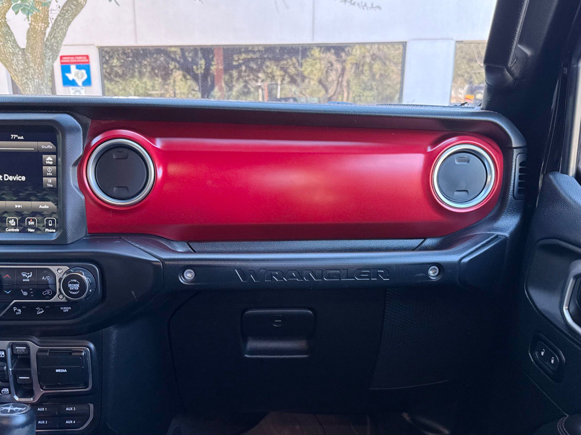 Used 2019 Jeep Wrangler Unlimited Rubicon AWD/4WD image 37