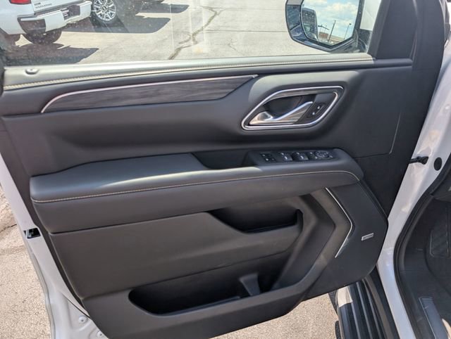 Used 2021 GMC Yukon SLT w/ SLT Premium Package AWD/4WD image 15
